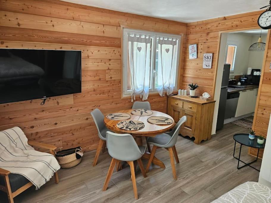 Studio A 100 Metres Du Depart Des Pistes De Ski La Salle-les-Alpes Luaran gambar